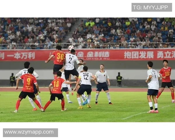 超级足球明星聚会夜玩麻将赛场之外的精彩对决与友谊